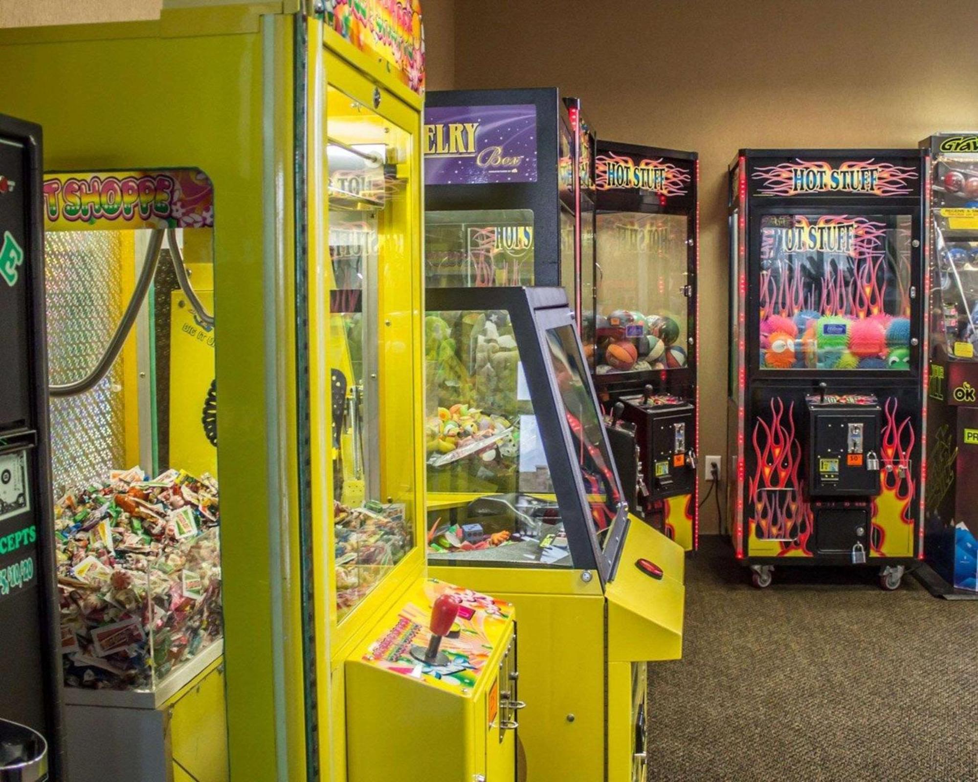 Comfort Inn & Suites Wadsworth Екстериор снимка